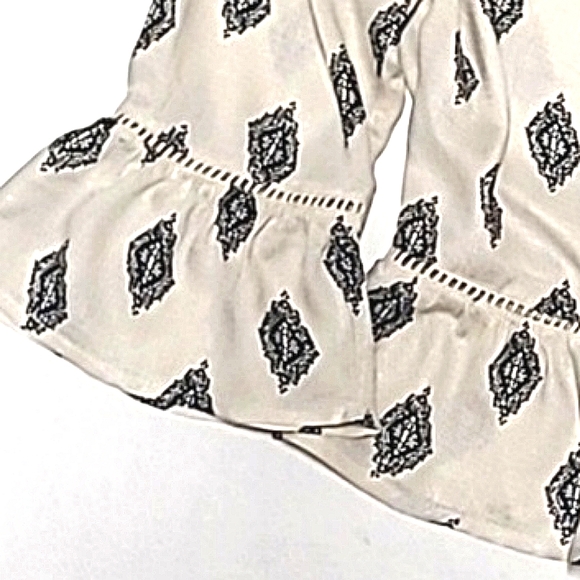 Lucky 3/4 Sleeve Ruffle Blouse - Picture 3 of 7